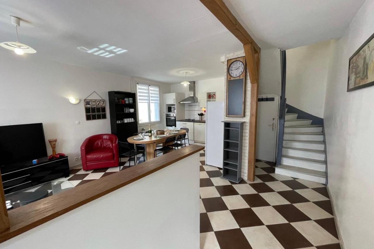 Town House In The Heart Of The Cher Valley Near Amboise Villa Blere Esterno foto